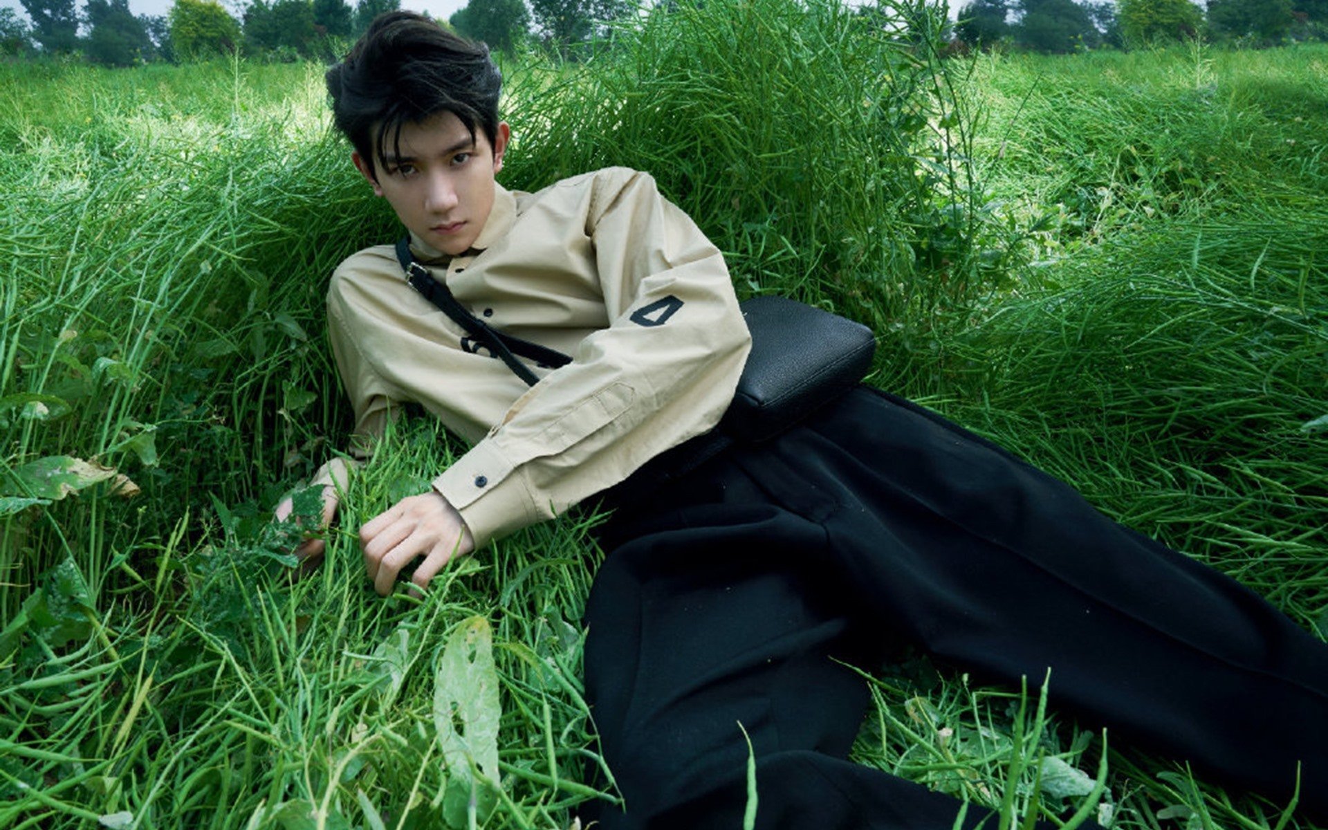 时空交错的终极对决，2023太阳穿越1995，射落火箭夺魁