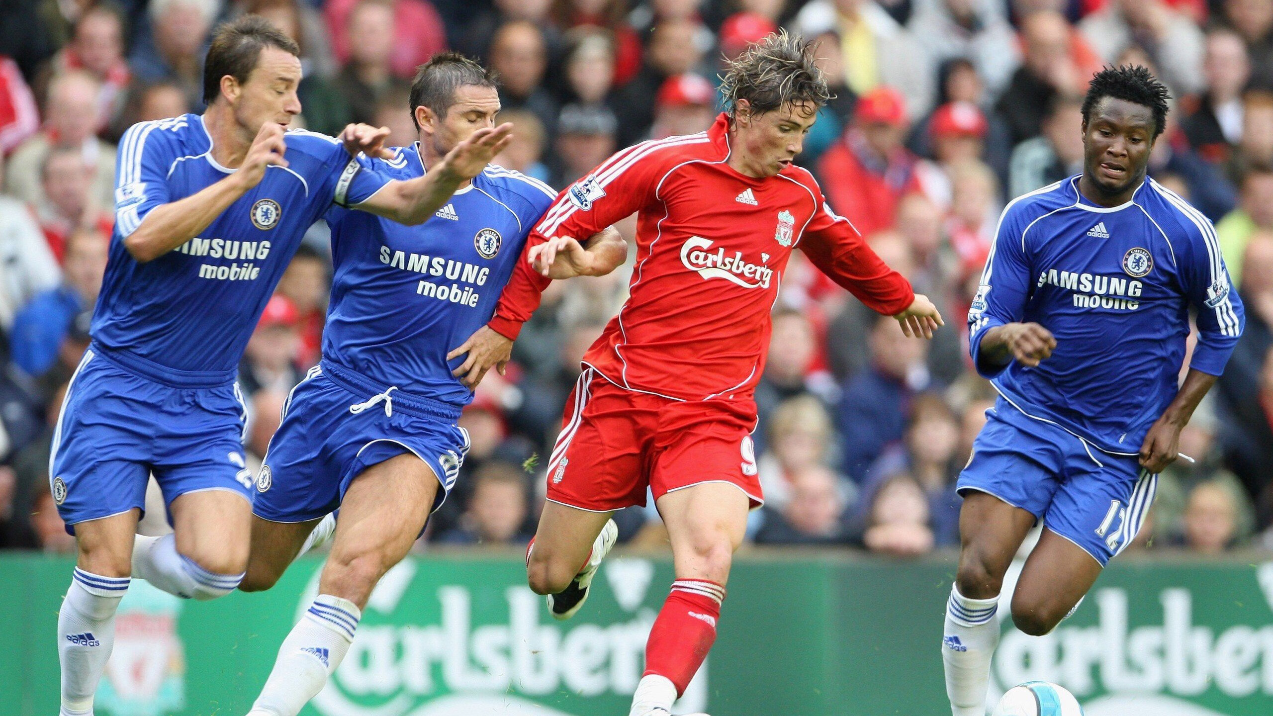 硬仗双生花，当内马尔单骑破局，智利以整体碾碎钢铁