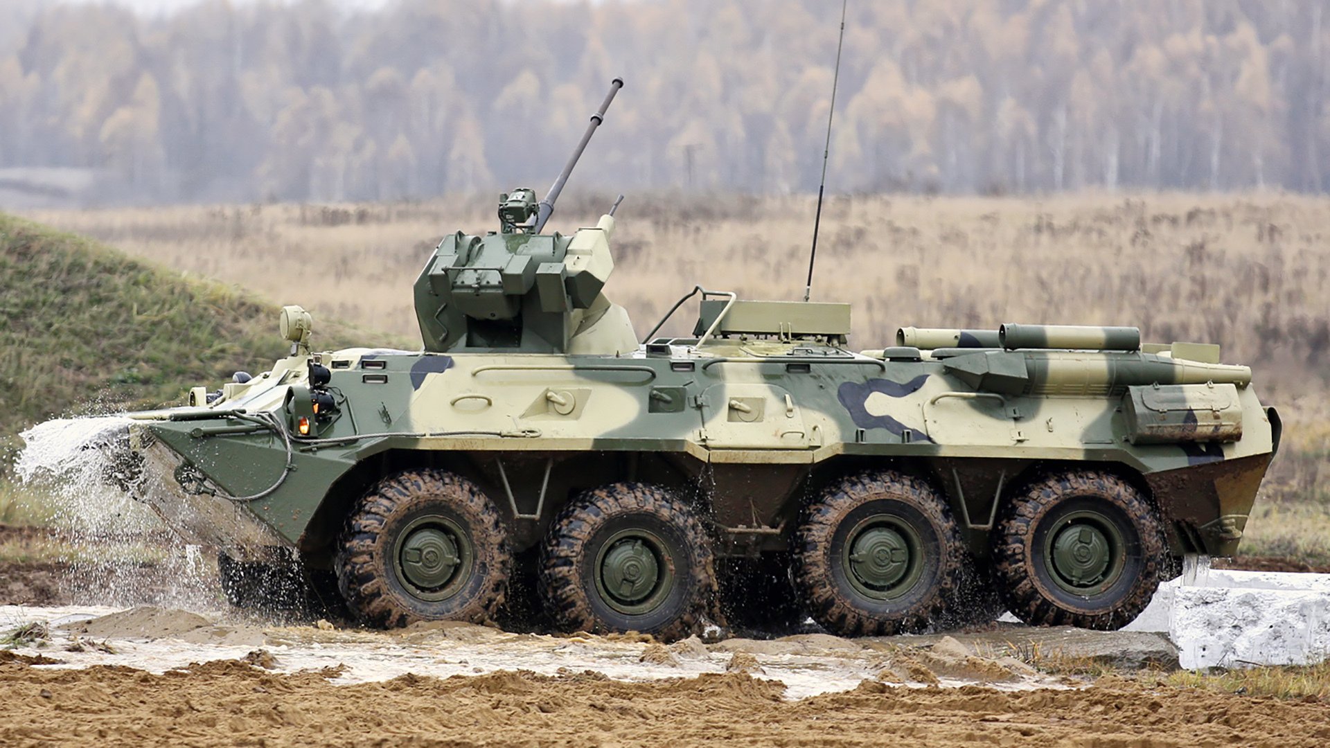 终场哨与压哨球，当绿茵场与硬木地板的分水岭同时降临